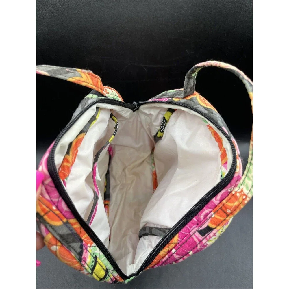 Vera Bradley Ziggy Zinnia Lunch Bag Snack Insulated Exterior ID Holder Cooler
